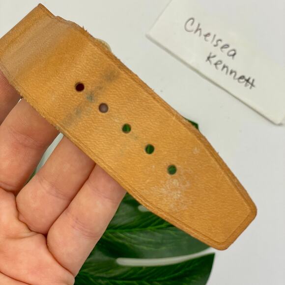 Louis Vuitton Vachetta Strap holder cuff / bracelet SLG Small Leather Goods 0361 - Picture 5 of 8